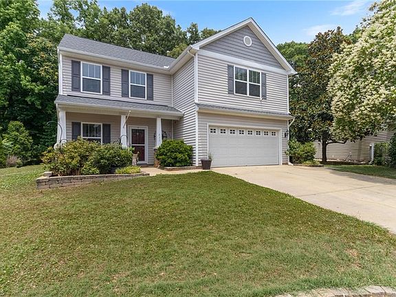 2nd image of 825 Blue Lake Dr