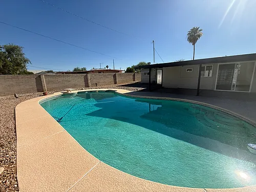 1041 S Duke Dr Photo 1