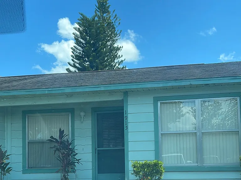 1915 Bentley Blvd — Photo 4