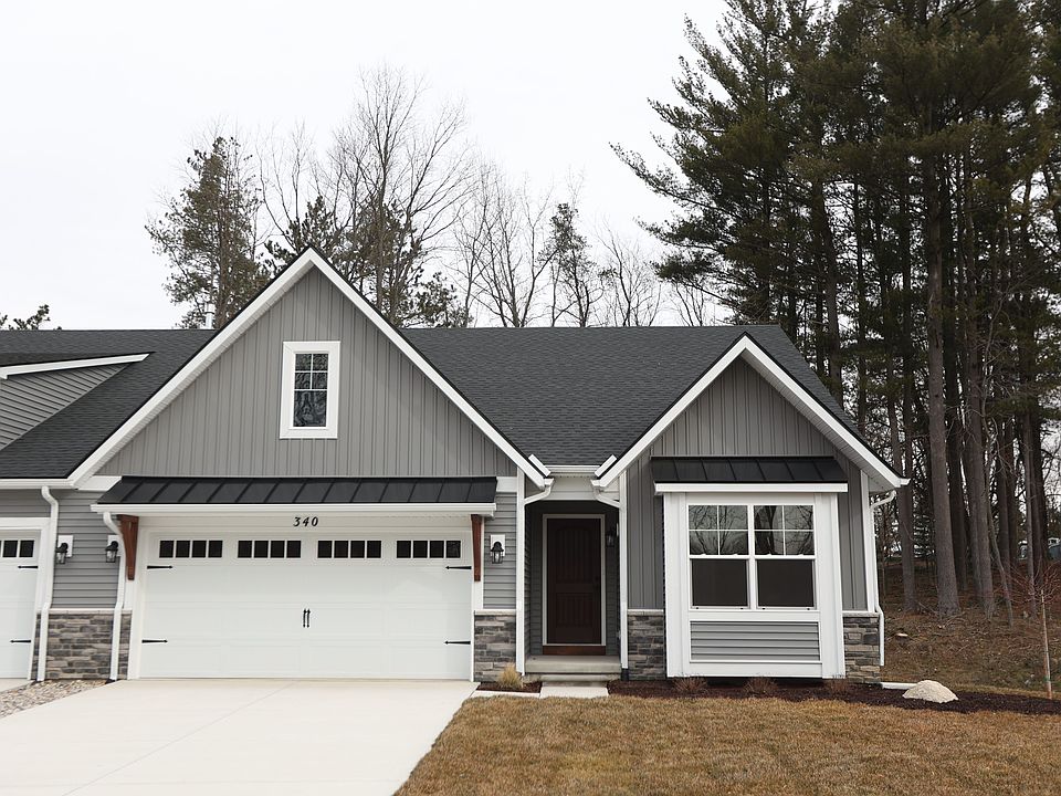 1st image of 340 Canyon Creek Ct