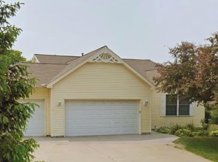 1902 Allendale Dr, Toledo, OH 43611
