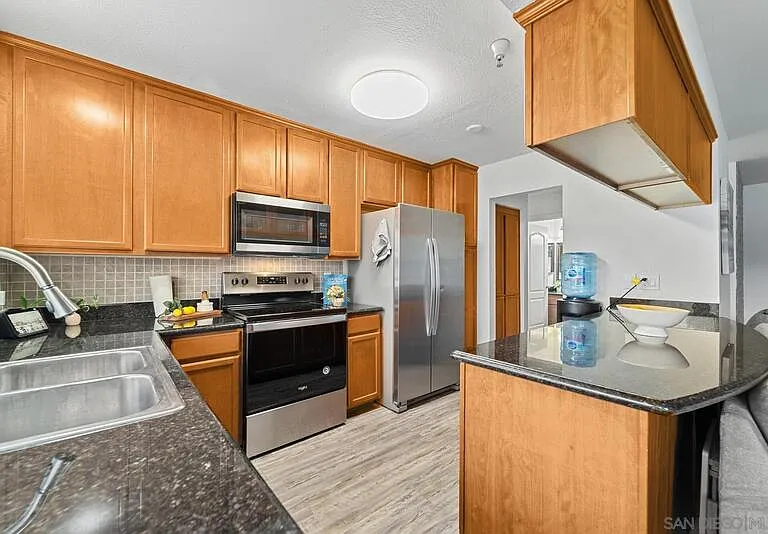 615 Fredricks Ave #140 — Photo 7
