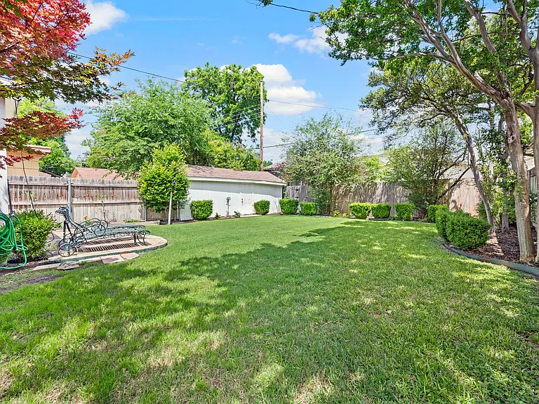 3812 Bunting Ave — Photo 19