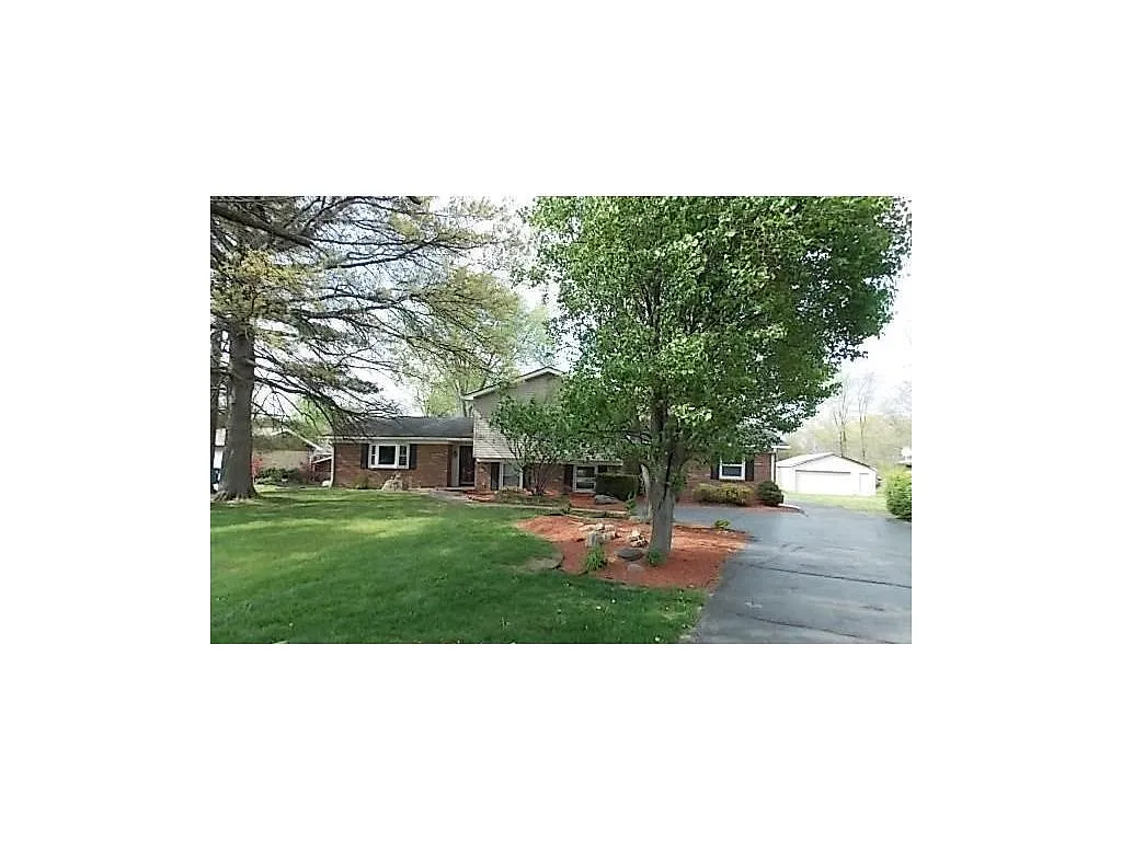 5540 W Thompson Rd photo 1