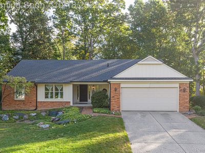 448 Streamview Ct, Rochester Hills, MI, 48309