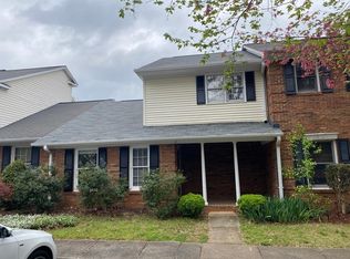 51 Somersett Dr, Spartanburg, SC 29301
