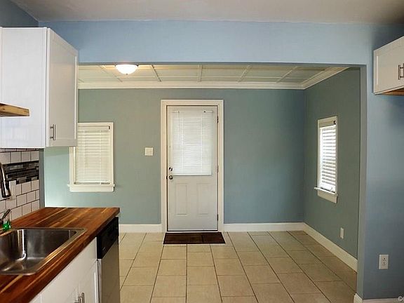 5th image of 5302 Lochaven Ave