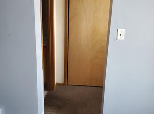 210 1/2 E 2nd St APT 2, Muscatine, IA 52761