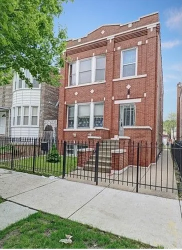 5422 W Wrightwood Ave #1 Photo 1