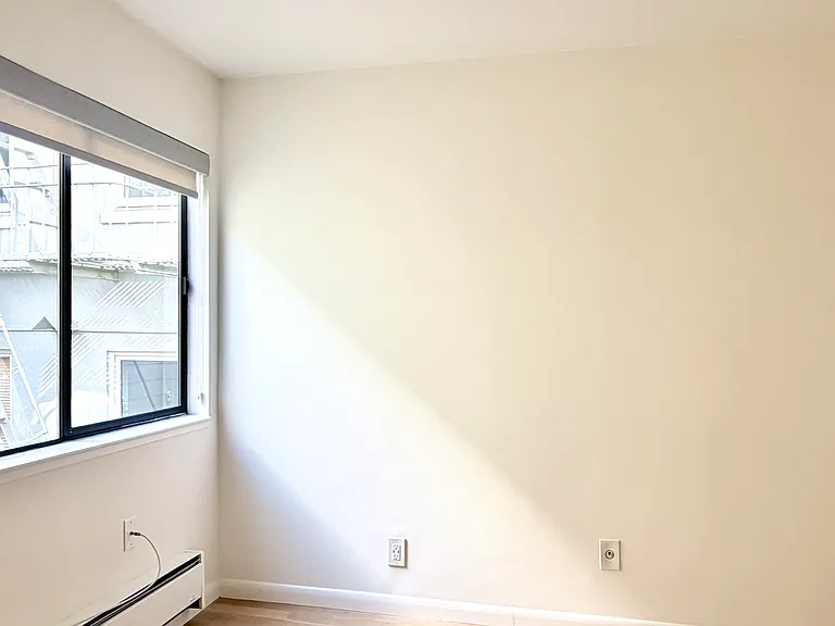 1885 Pacific Ave #302 — Photo 12