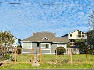 540 NW 56th St, Newport, OR