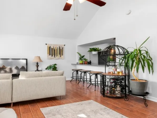 248 Spruce St Floor 2, Bloomfield, NJ 07003