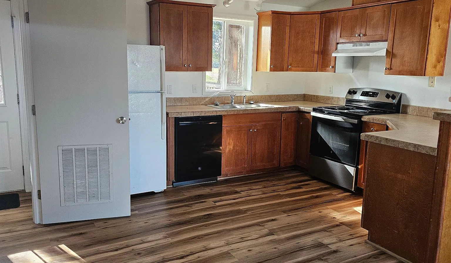 9211 SE Webfoot Rd., Dayton — Photo 3
