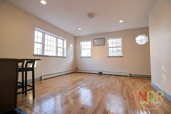 Rented by Next Door Realty NYC | media 34