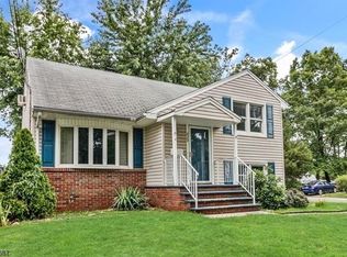 429 Charles St, Iselin, NJ 08830