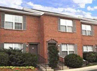 9327 Triangle Dr, West Chester, OH 45011