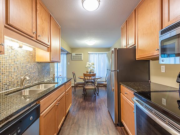 3rd image of 8200 Stanley Rd APT 44
