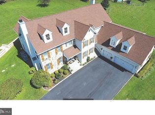 3135 Hollow Rd, Malvern, PA 19355