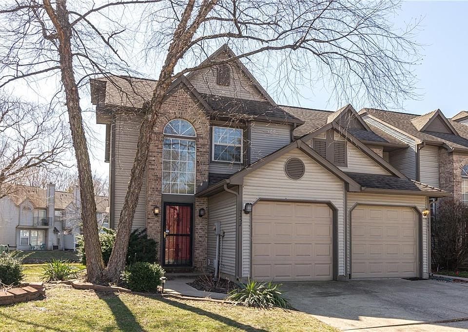 1st image of 7457 Oceanline Dr #0