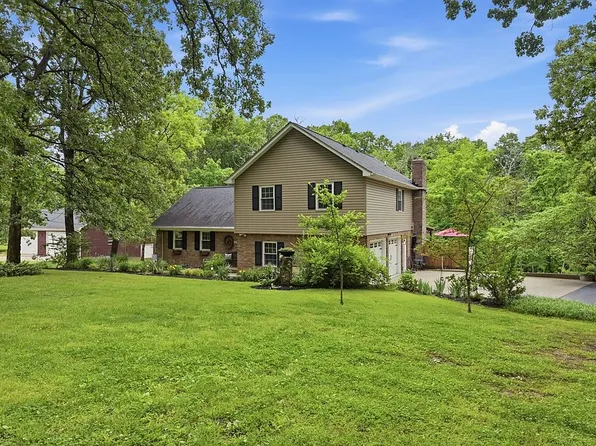 155 Pine Creek Ct, Shepherdsville, KY 40165