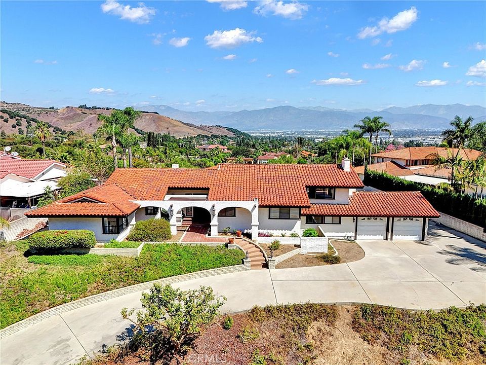 1st image of 14820 Las Tunas Dr