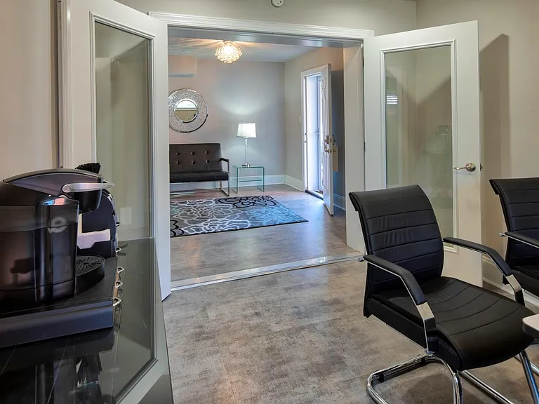 The Sterling Apartment Homes — Photo 9