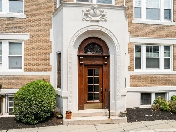 5 Colliston Rd APT 4, Brighton, MA 02135