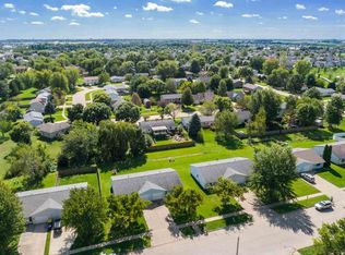 805 W Zeller St, North Liberty, IA 52317