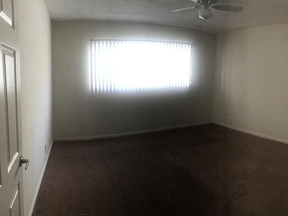 4th image of 980 Menlo Ave #112