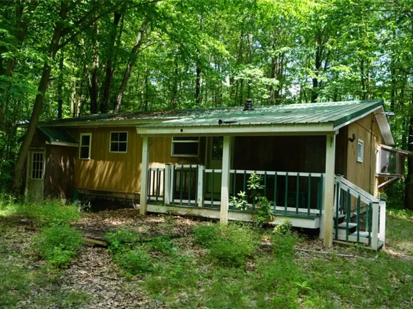 7929 Black Creek Rd, Kirkville, NY 13082