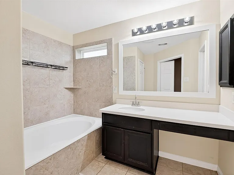 3714 Glover Meadows Ln — Photo 36