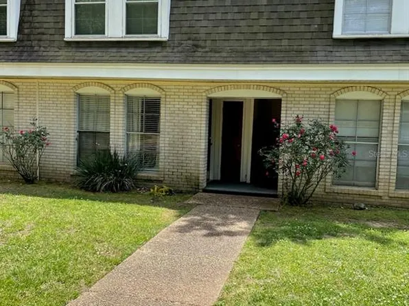 2020 CONTINENTAL AVENUE #104, TALLAHASSEE, FL 32304