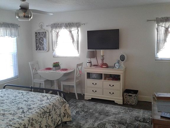 4th image of 390 W Cocoa Beach Cswy APT 12