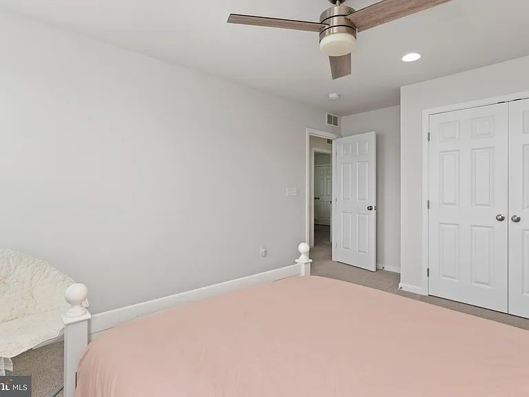 48 Meadow Creek Ln — Photo 32