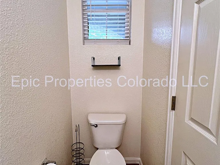 22932 E Ontario Dr #101 — Photo 4