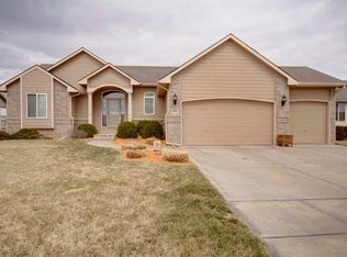 8522 W Brookview St, Wichita, KS 67205