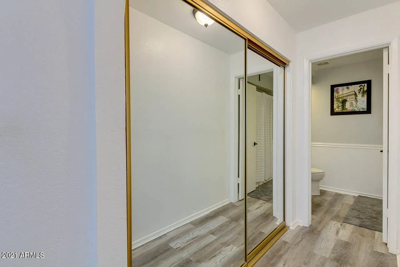 2 bed, 934 sqft, $1,550 — Photo 4