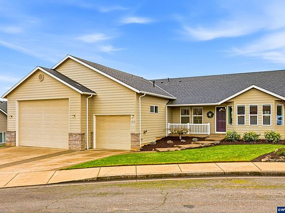 3rd image of 515 NW Hartmann Pl