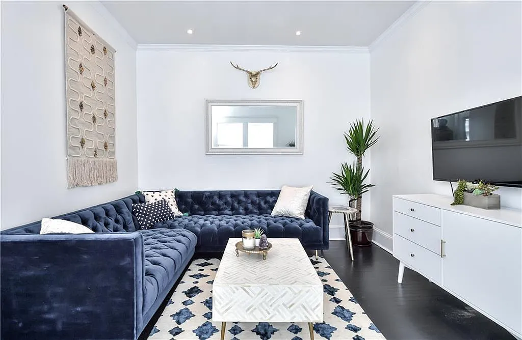 1 bed, 1.0 bath, 650 sqft, $3,000 — Photo 1