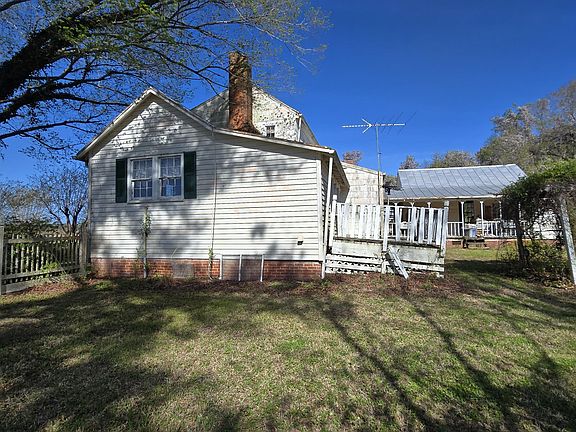 11th image of 2083 Harvey Point Road