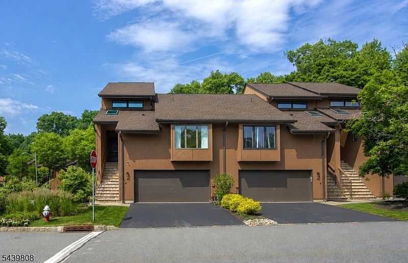 1st image of 41 Sullivan Dr