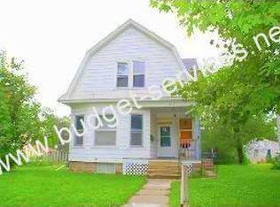 415 1/2 Bayard St, Waterloo, IA 50701