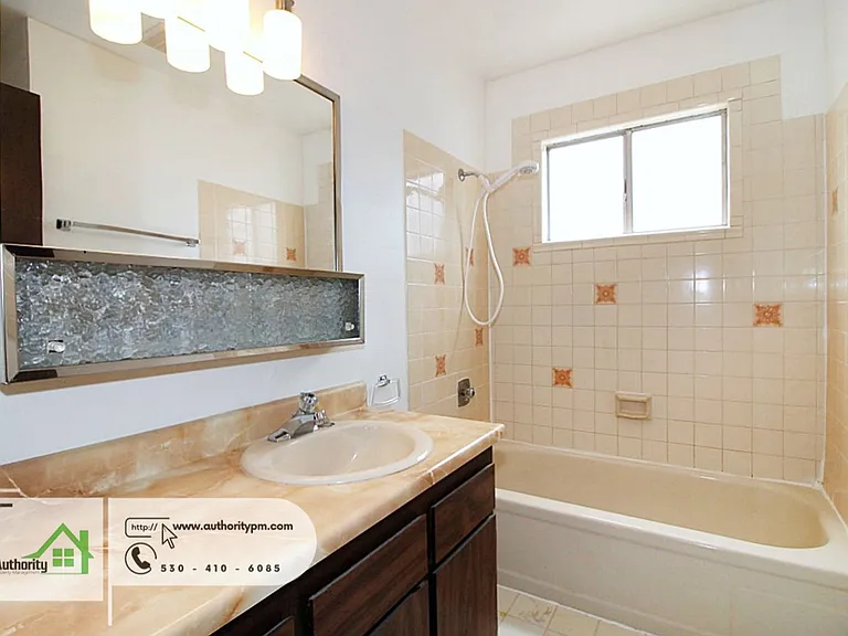 8615 Patricia Dr — Photo 17