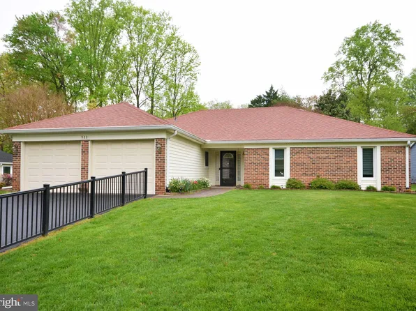 922 Schooner Cir, Annapolis, MD 21401