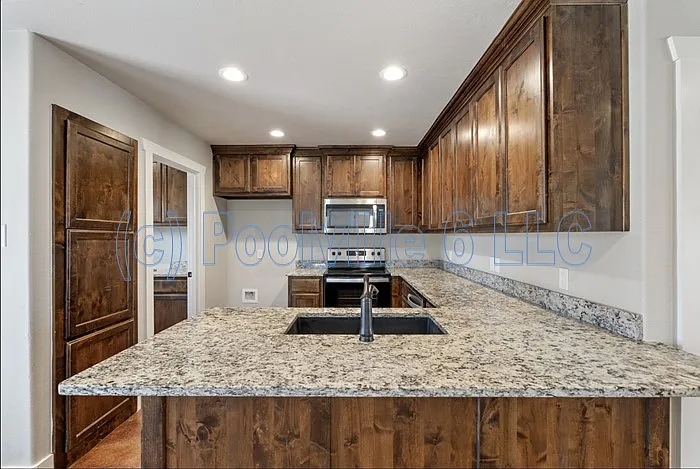 104 Lone Star Ct — Photo 10