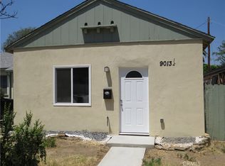 9013 1/2 Gladbeck Ave, Northridge, CA 91324