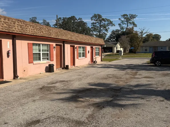 2702 Pioneer Rd, Orlando, FL 32808