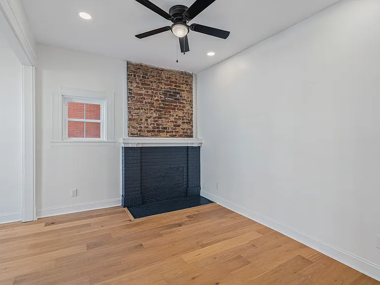 513 N Central St #1 — Photo 9