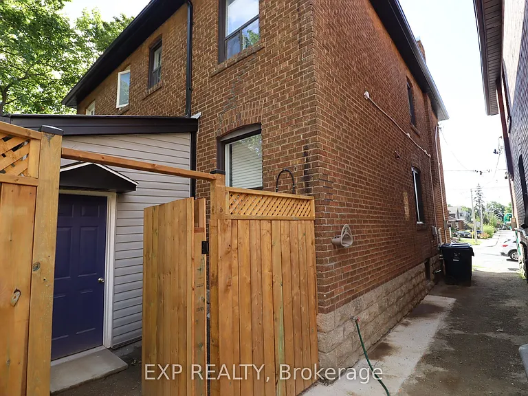 342 Eglinton Ave E — Photo 19