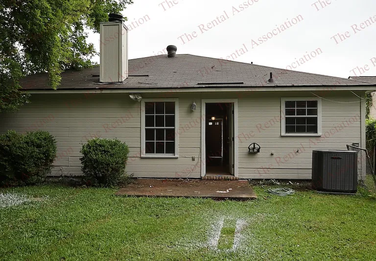 2248 Loreco St — Photo 23